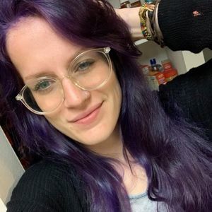 Meet your Posher, Breanna